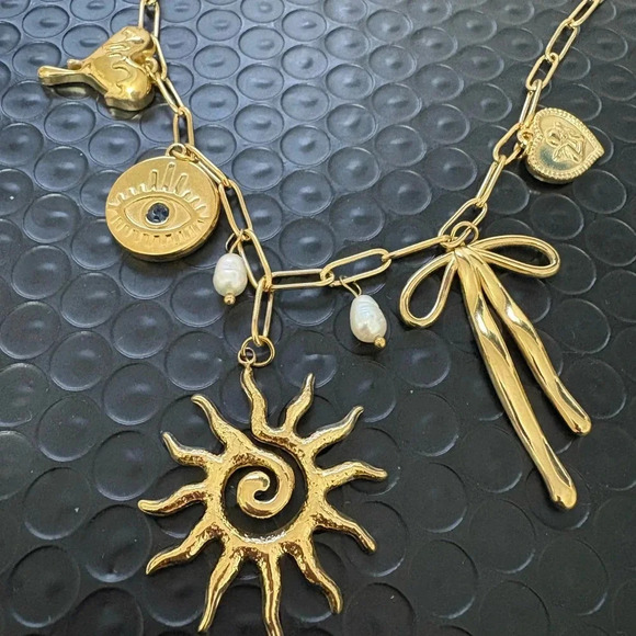 Bow charm & co. Necklace - Picture 3 of 8